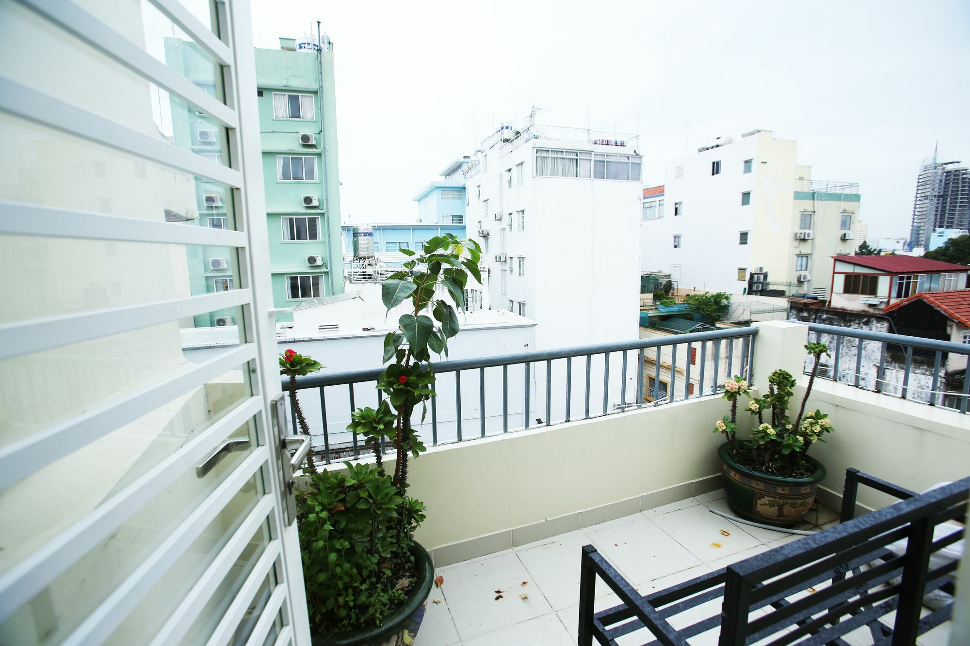 An Nhien Hotel Apartment 3A Хошимин Экстерьер фото